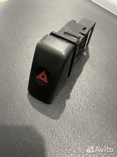 Кнопка аварийки Subaru Impreza GD GG