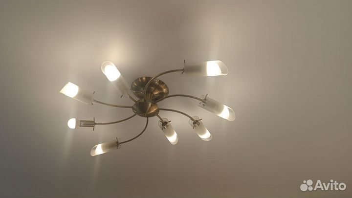 Светильник потолочный