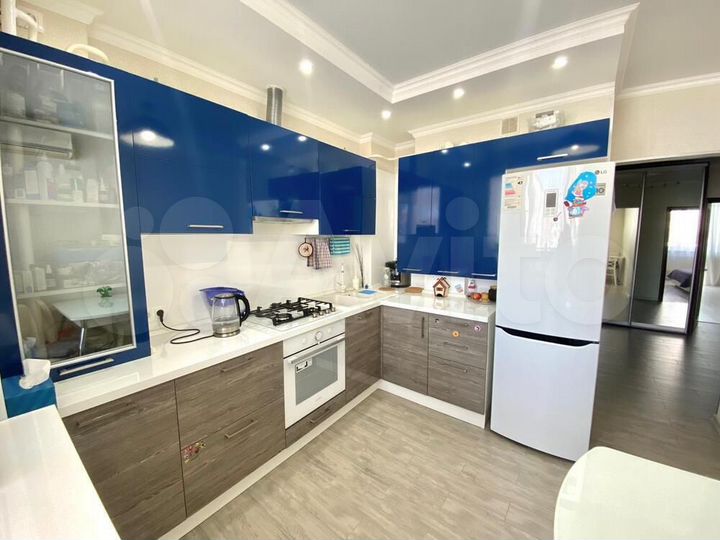 2-к. квартира, 68 м², 7/10 эт.