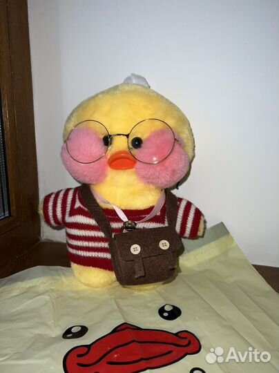 Мягкая игрушка утка лалафанфан в очках