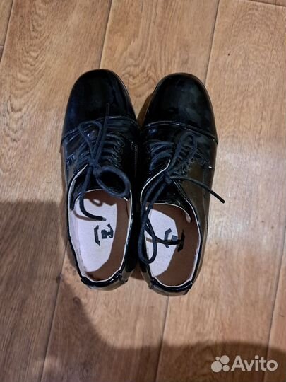 Полуботинки женские