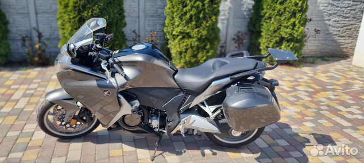 Honda VFR-1200F