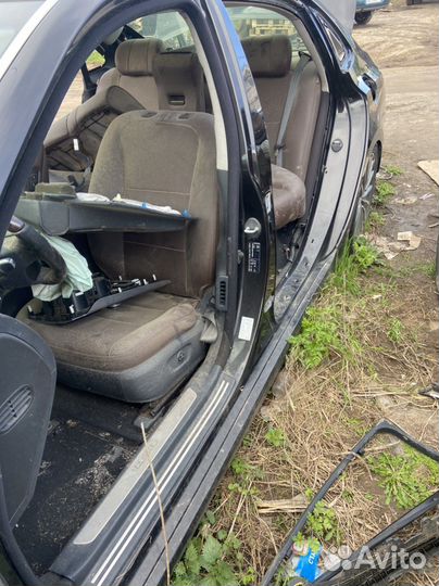 Передний левый порог Hyundai Equus