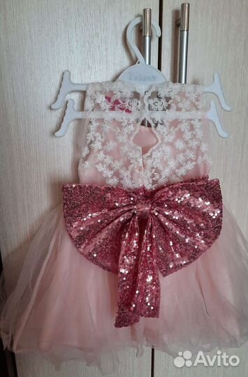 Платье на девочку