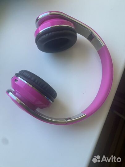 Беспроводные наушники beats