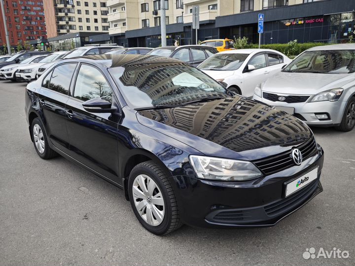 Volkswagen Jetta 1.6 AT, 2012, 235 797 км