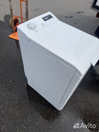 Стиральная машина с вертикальной загрузкой