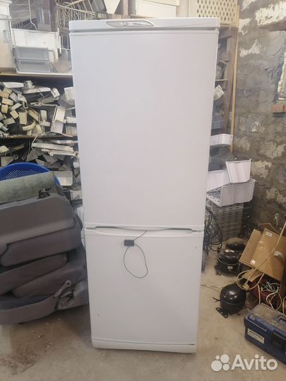 Холодильник stinol