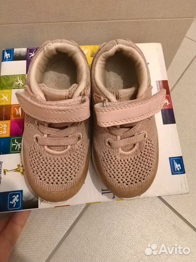 Кроссовки Котофей р.20 на девочку