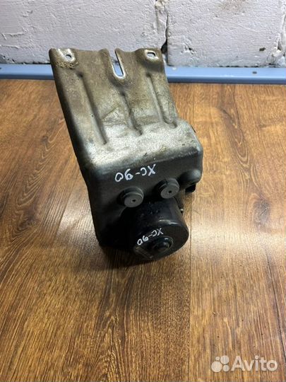 Блок ABS Volvo Xc90 внедорожник 2.9 2004