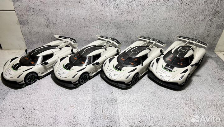 Коллекционные машинки В ассортименте