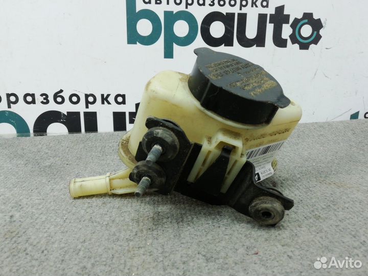 Бачок гидроусилителя 49180-JN00A Nissan