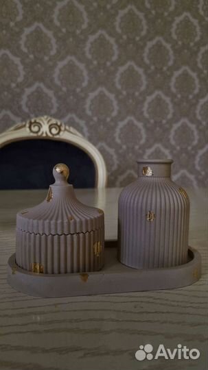 Набор: ваза, свеча в кашпо, поднос