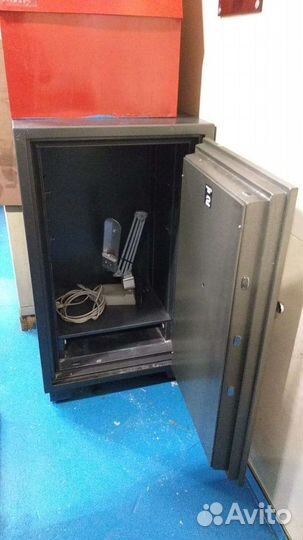 Сейф противопожарный