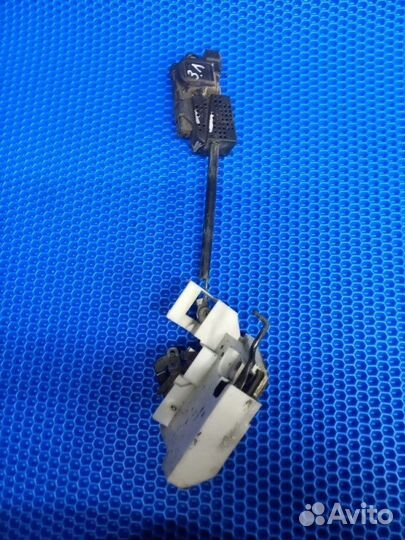 Замок двери задний левый Hyundai Sonata EF G4GC