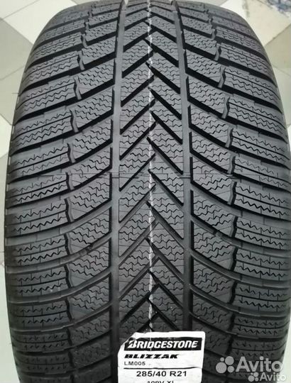 Bridgestone Blizzak LM-005 285/40 R21 и 315/35 R21 111V