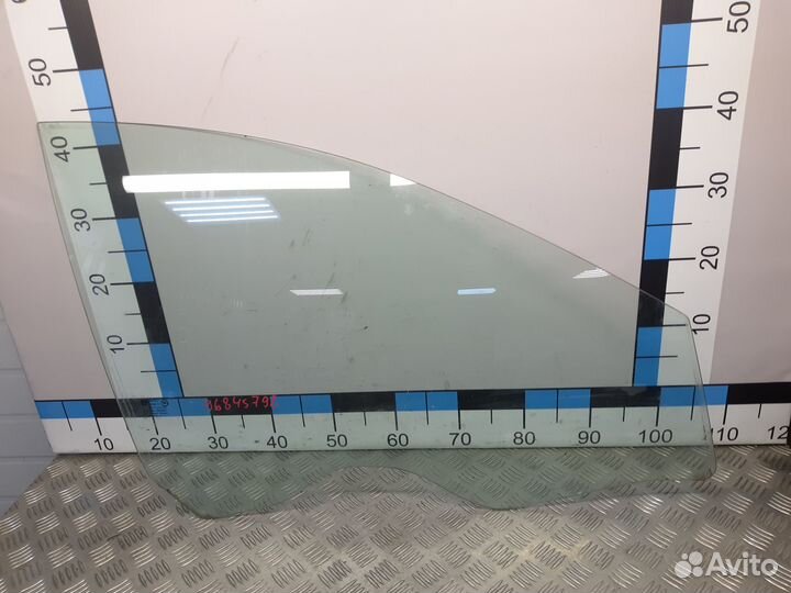 Б/У Стекло двери передней правой