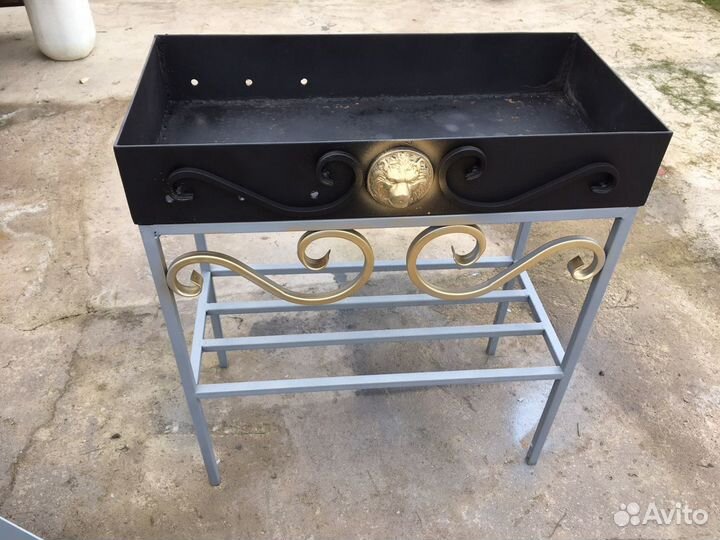 Мангална на съёмных ножках