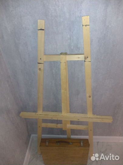 Мольберт и этюдник