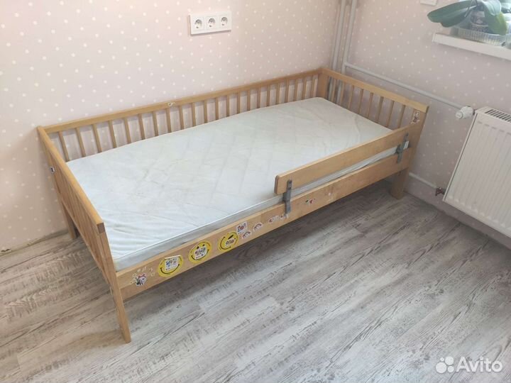 Детская кровать икеа с матрасом 160*70