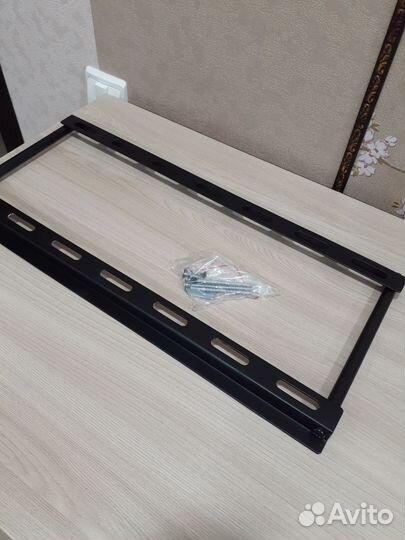 Кронштейн для телевизора