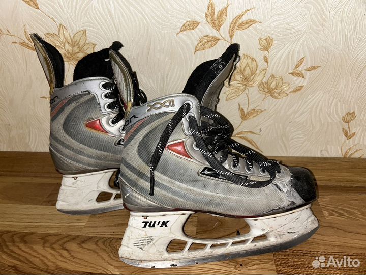 Хоккейные коньки bauer vapor