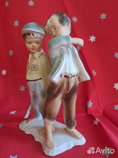 Статуэтки керамика, фарфор