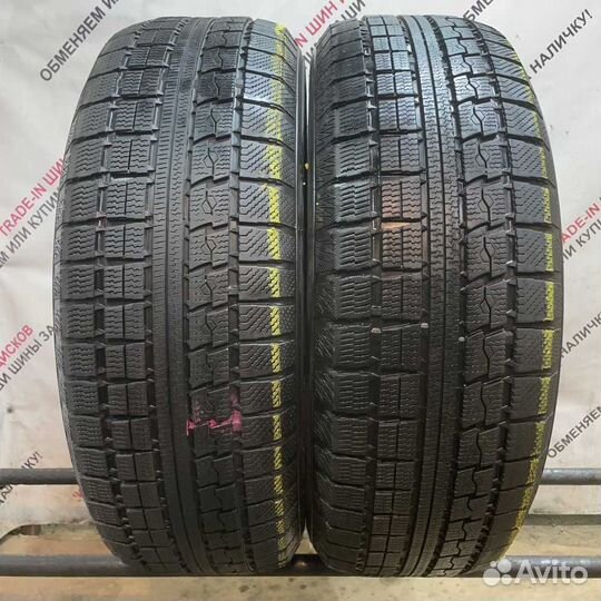 Toyo Winter Tranpath MK4a 215/60 R17 96Q