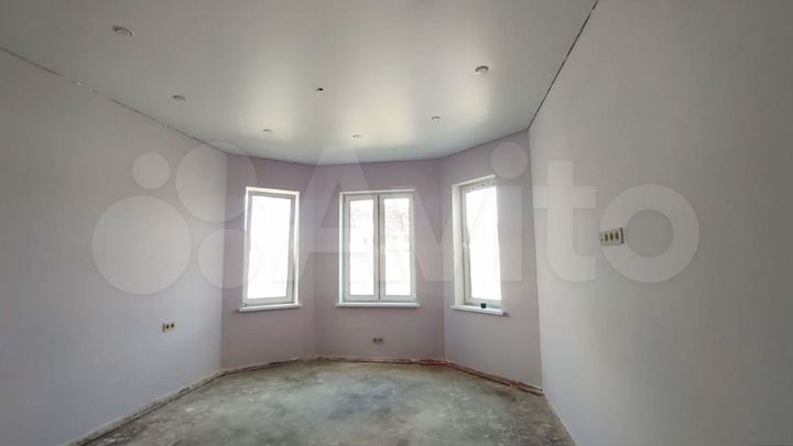 Коттедж 164 м² на участке 6 сот.