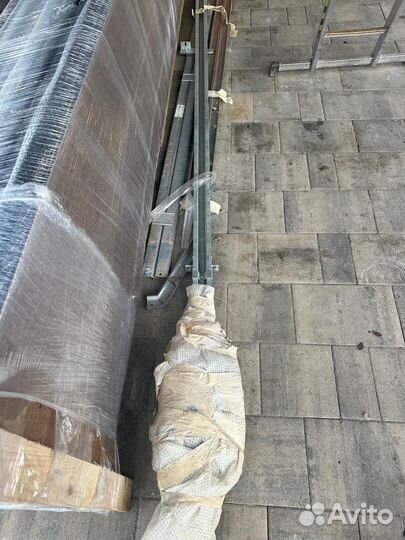 Ворота с дверью Prestige, Алютех