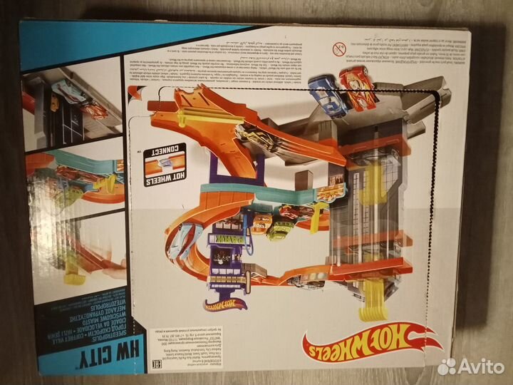 Гоночный трек hot wheels