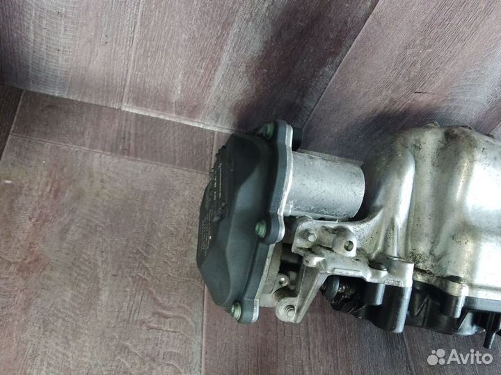 Коллектор впускной Audi A4 B8 2.0 TDI