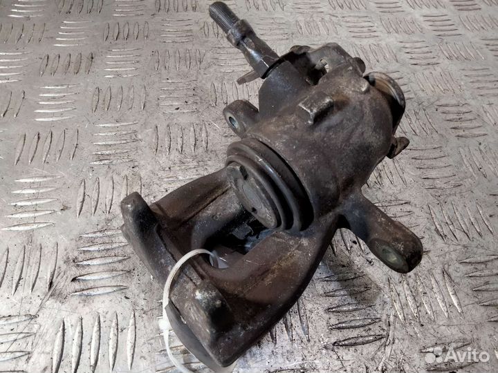 Суппорт задний правый Ford Kuga 2008-2012