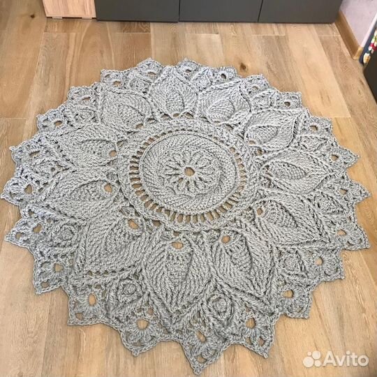 Ковер ручная работа (полиэфирный шнур)