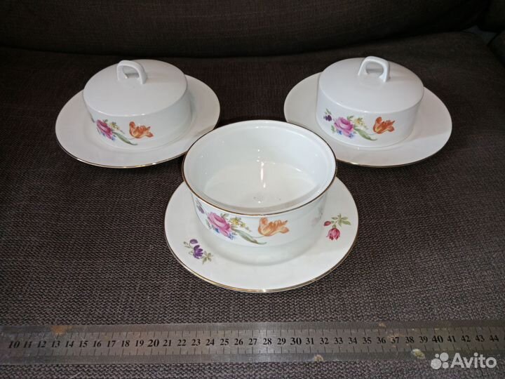 Набор столовой посуды на 12 персон