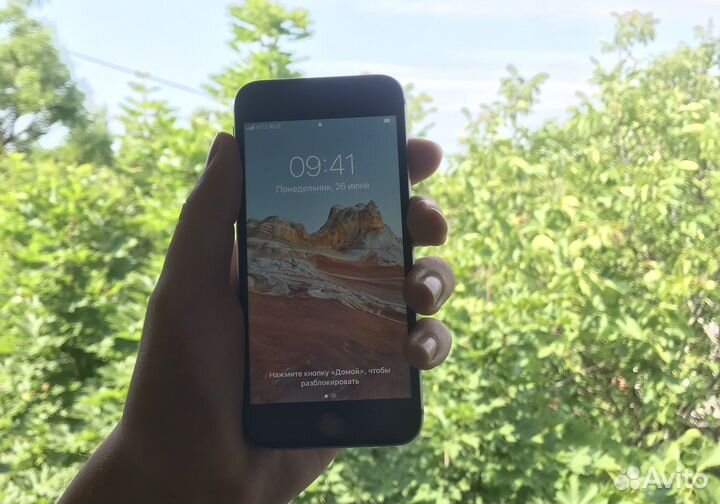 Телефон iPhone 6s 32gb