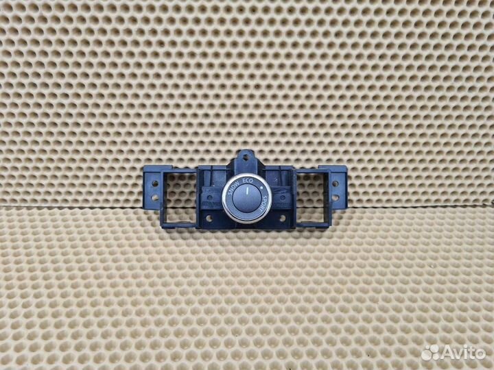 Переключатель Infiniti M Q70 Y51