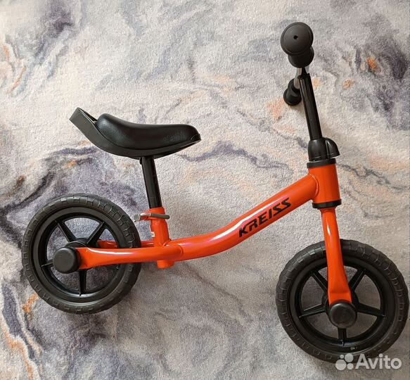 Беговел для малышей от 2 лет