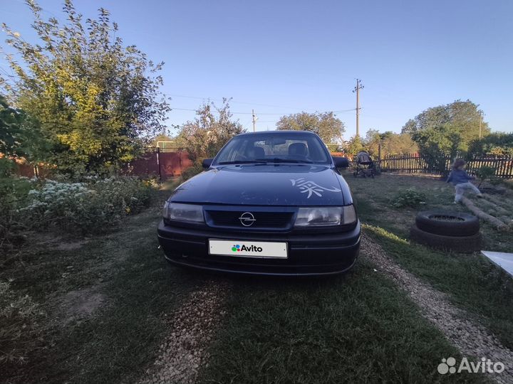 Opel Vectra 1.6 МТ, 1993, 350 000 км