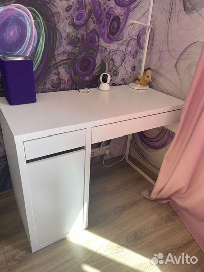 Стол письменный Икеа