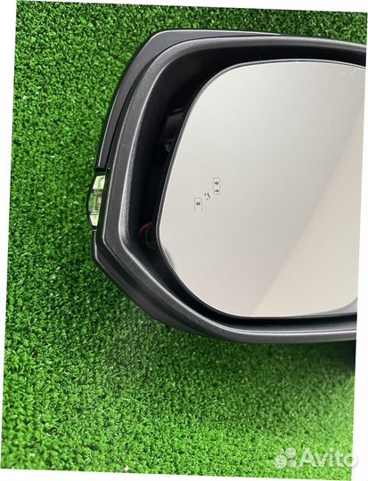 Зеркало левое RAV4 XA50