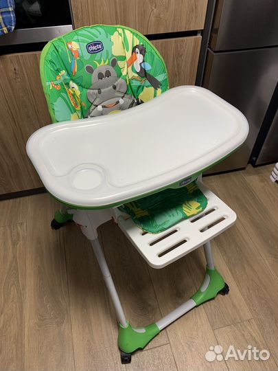 Детский стульчик для кормления