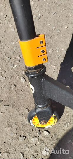 Трюковой самокат