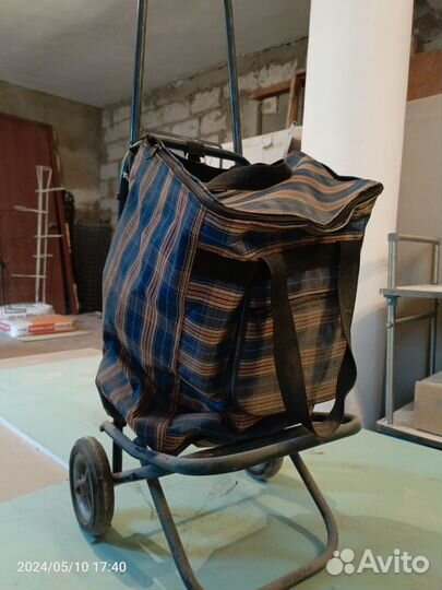 Тележка хозяйственная на колесах