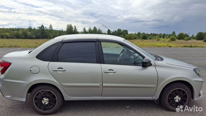 LADA Granta 1.6 МТ, 2020, 75 500 км