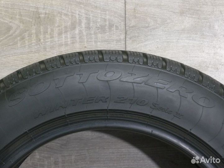 Pirelli Winter Sottozero 210 Serie II 205/65 R17 96H