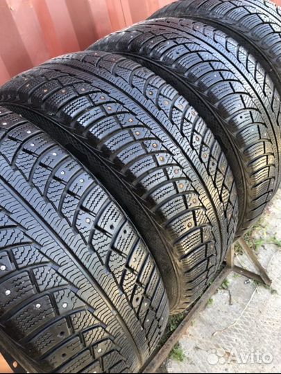Gislaved Nord Frost 5 235/55 R17 103T