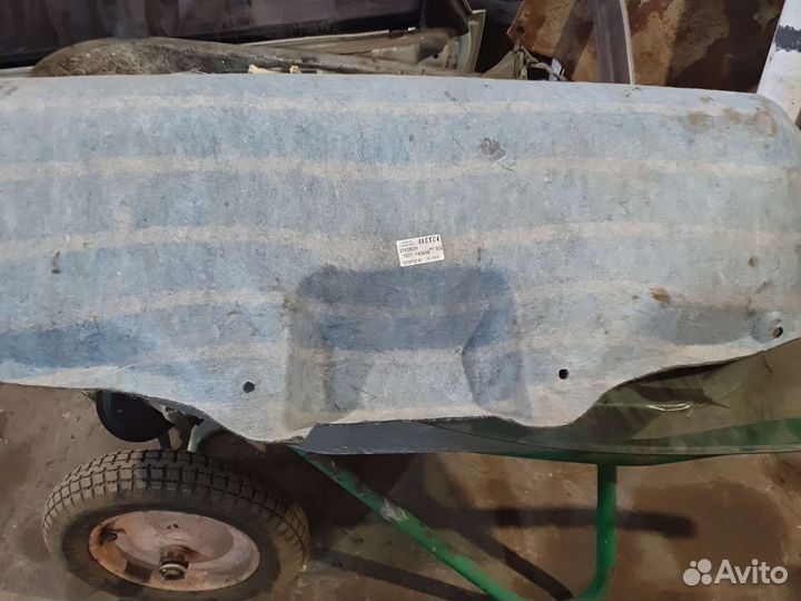 Обшивка крышки багажника форд мондэо 3