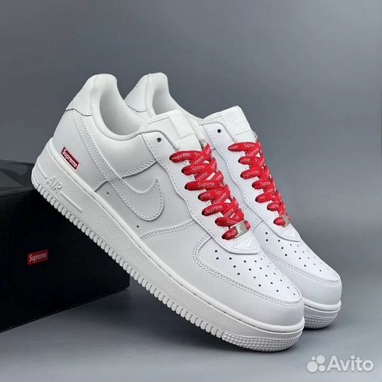 Nike Air Force 1 Low Supreme White