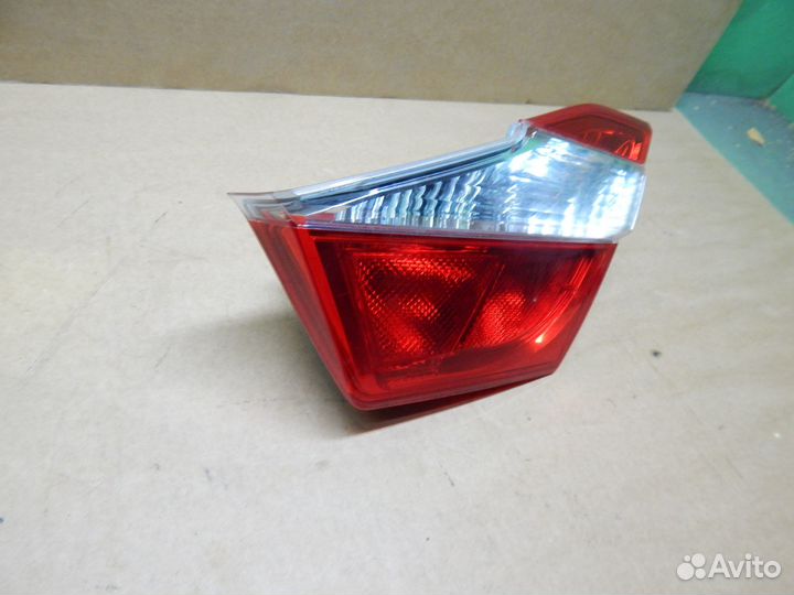 Фонарь задний правый Toyota Camry 50